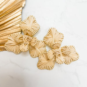 Natural Flower Rattan Studs