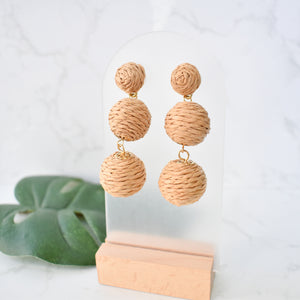 Natural Cascading Raffia Drops